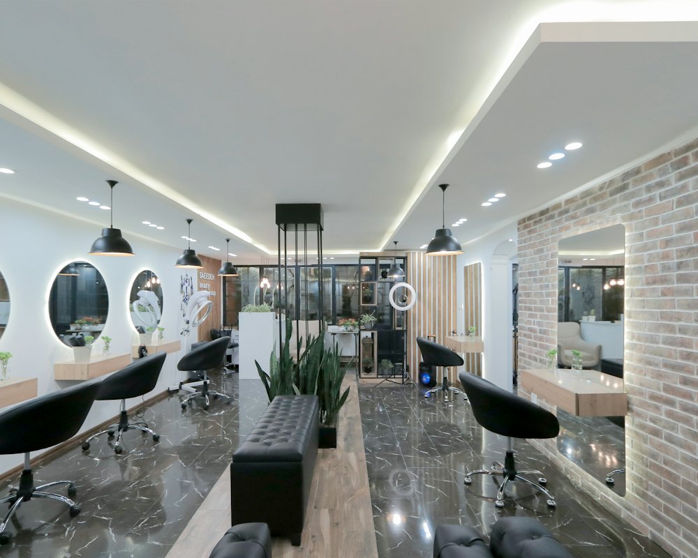 Hair studio